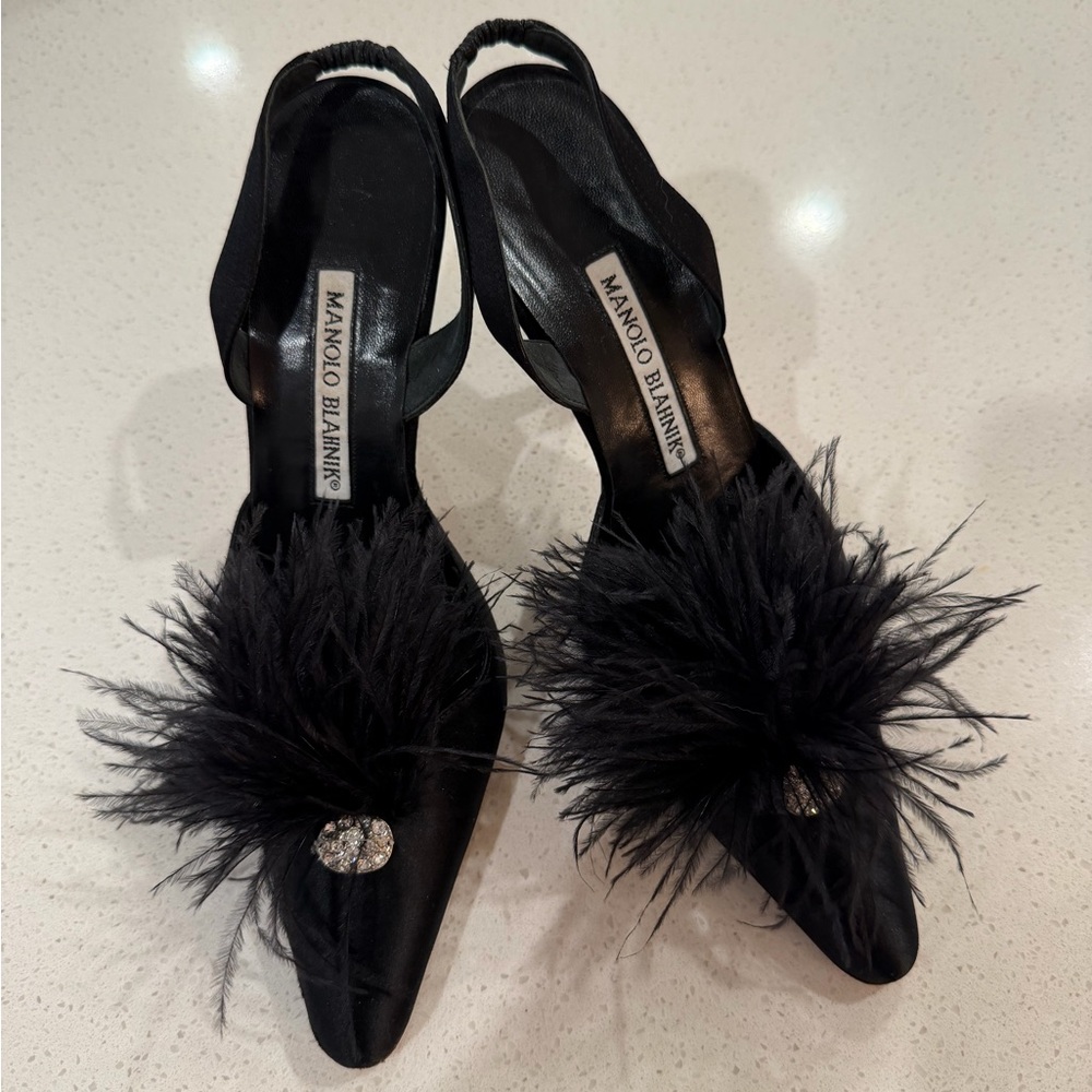 Manolo Blahnik Black Feather Slingback Pumps Size 36